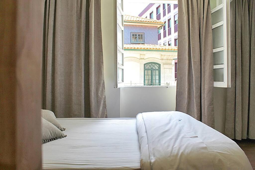 Oporto Sweet Downtown 3 Apartment Luaran gambar